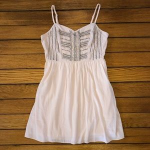 American Eagle NWT Beaded Dress 6 Blush